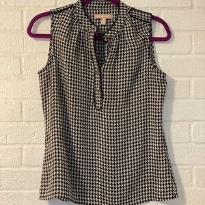 Banana Republic houndstooth tank